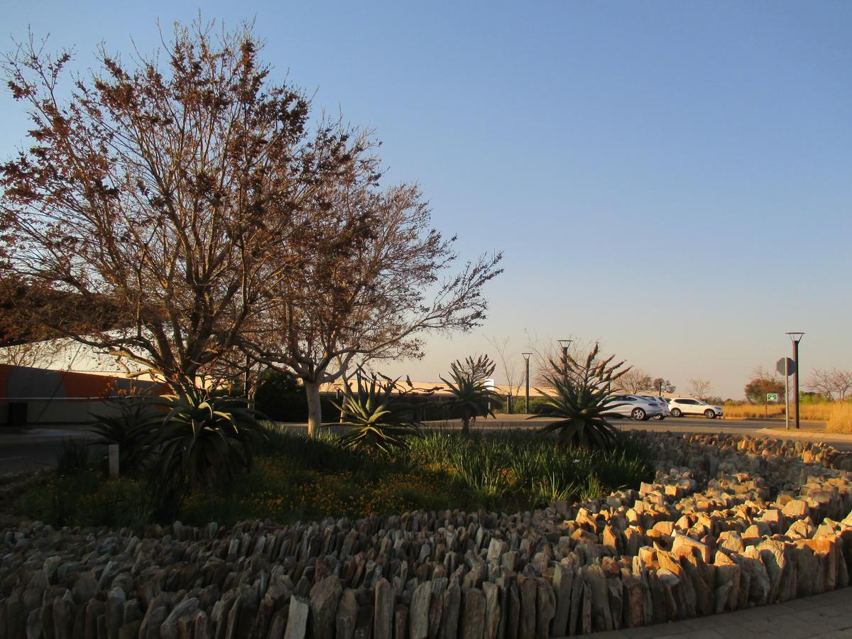 Maropeng Boutique Hotel Magaliesburg Exterior foto